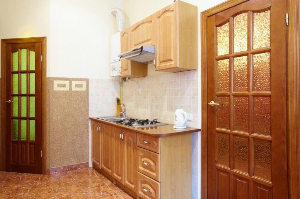 2 Rooms Central Anna Apartment Lviv Eksteriør bilde